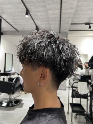 メンズヘア整形スパイラルパーマ波巻きツイストメンズパーマ髪型 メンズヘア整形スパイラルパーマ波巻きツイストメンズパーマ髪型