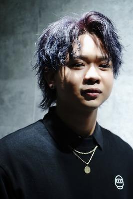 メンズヘア整形スパイラルパーマ波巻きツイストメンズパーマ髪型 メンズヘア整形スパイラルパーマ波巻きツイストメンズパーマ髪型