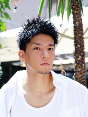 メンズヘア整形スパイラルパーマ波巻きツイストメンズパーマ髪型 メンズヘア整形スパイラルパーマ波巻きツイストメンズパーマ髪型