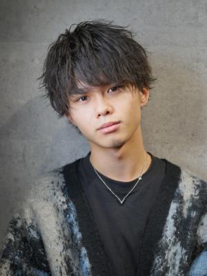 メンズヘア整形スパイラルパーマ波巻きツイストメンズパーマ髪型