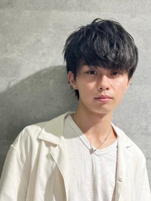 メンズヘア整形スパイラルパーマ波巻きツイストメンズパーマ髪型