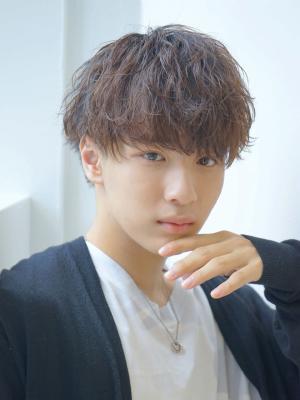 メンズヘア整形スパイラルパーマ波巻きツイストメンズパーマ髪型