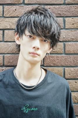 メンズヘア整形スパイラルパーマ波巻きツイストメンズパーマ髪型 メンズヘア整形スパイラルパーマ波巻きツイストメンズパーマ髪型