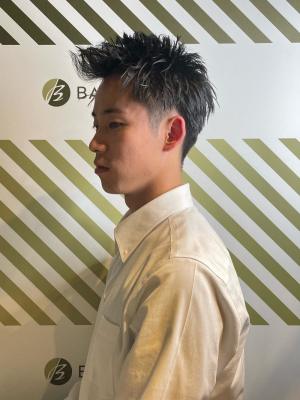 大人の刈り上げスタイル【BARBER-BAR】