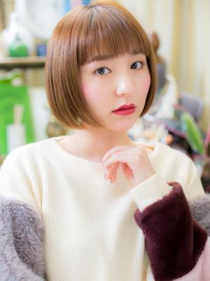 ツヤ髪オレンジカラー切りっぱなし前下がりボブ マッシュヘアー ツヤ髪オレンジカラー切りっぱなし前下がりボブ マッシュヘアー