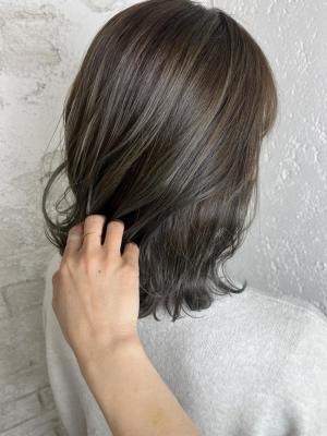 白髪ぼかしハイライトイルミナカラー池袋