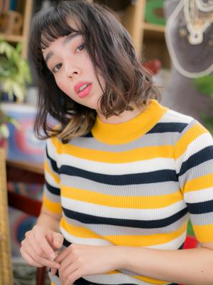 大人かわいいインナーカラー韓国風ボブ　ダークアッシュ