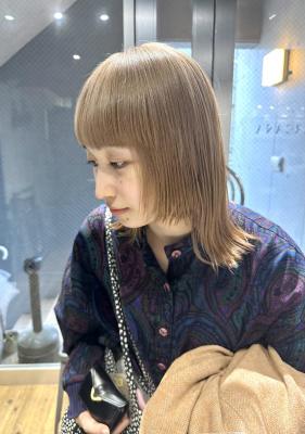 ショコラアッシュ　ヘルシースタイル　ふんわりカール　大人