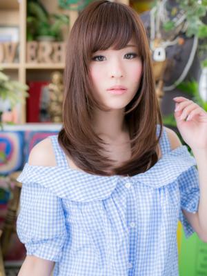バレイヤージュ斜めバング小顔ワンカール　シャギー