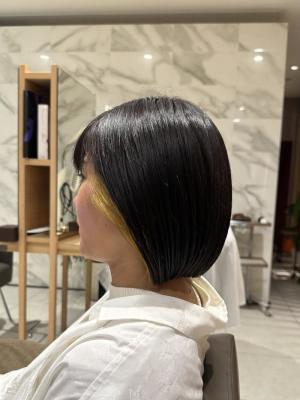 ボブ×インナーカラー