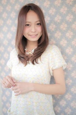 ナチュラルゆる巻きミディアム☆