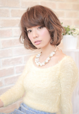 大人可愛いショートボブ
