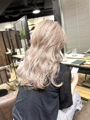 ショコラアッシュ　ヘルシースタイル　ふんわりカール　大人