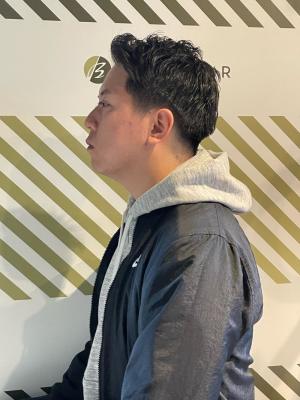 大人の刈り上げスタイル【BARBER-BAR】