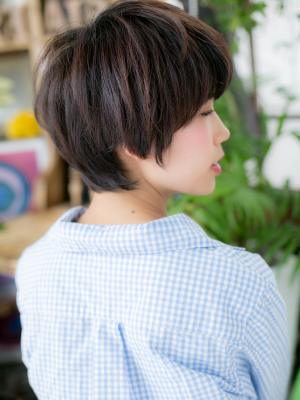 前下がりフェミニン韓国風ナチュラルマッシュマニッシュショート 前下がりフェミニン韓国風ナチュラルマッシュマニッシュショート