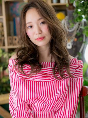 外国人風透け感小顔バレイヤージュセミディ　アースカラー
