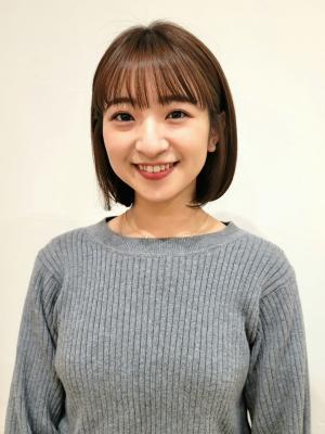 ミルクティーベージュカラー×大人可愛い丸みボブ