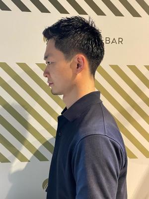 大人の刈り上げスタイル【BARBER-BAR】