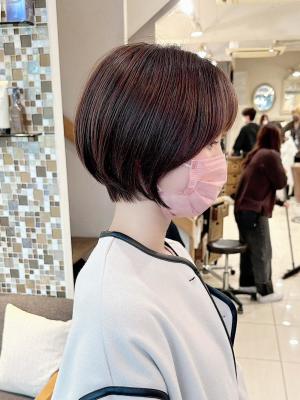大人可愛い束感 耳掛けひし形小顔丸みショートボブ【近藤】横浜 大人可愛い束感 耳掛けひし形小顔丸みショートボブ【近藤】横浜