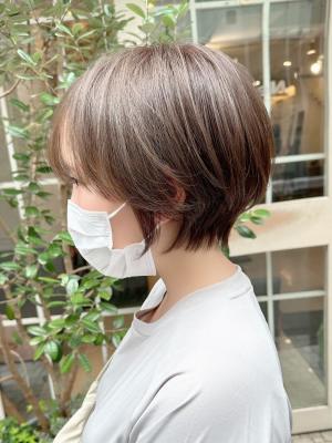 大人かわいいコンパクト丸みショート横浜ミルクティーベージュ