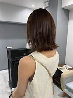 レイヤーボブ×アッシュベージュ