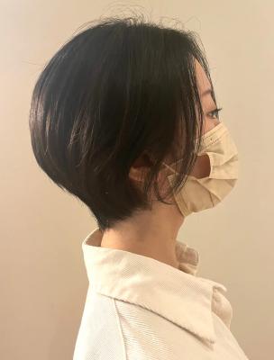 アップバング　丸みショート　大人ショート