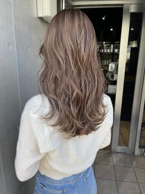 大人可愛いチョコレートモードプリカール外はねボブハイライト