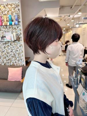 大人ガーリーチョコレートカラー横浜ショートボブ横浜駅