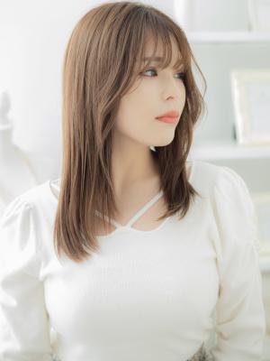 シースルーバング韓国風小顔エアストレート　シルキーベージュのイメージ画像