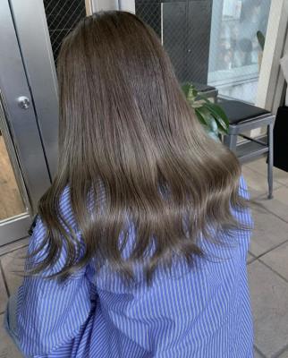 大人可愛いチョコレートモードプリカール外はねボブハイライト