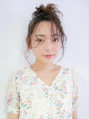 三軒茶屋_レディース_ロング_ヘアアレンジ_お団子_小顔