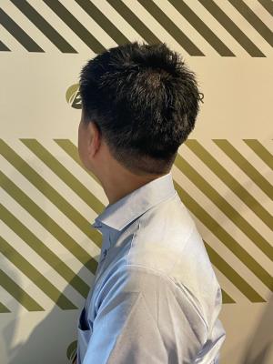 大人の刈り上げスタイル【BARBER-BAR】
