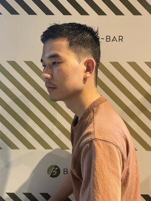 大人の刈り上げスタイル【BARBER-BAR】