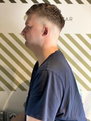 ベリーショートスタイル【BARBER-BAR】