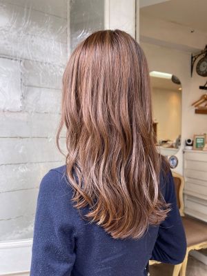 大人気ミルクティーカラーブリーチなしでできるハイトーンカラー 大人気ミルクティーカラーブリーチなしでできるハイトーンカラー
