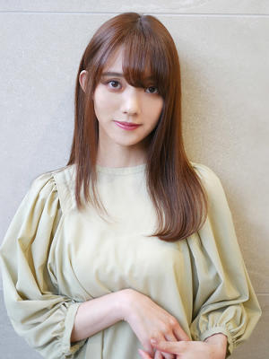 三軒茶屋_レディース_セミロング_ナチュラル_ストレート