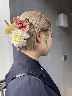 斜めバンググレージュカラー デザインカラー シルキーベージュ