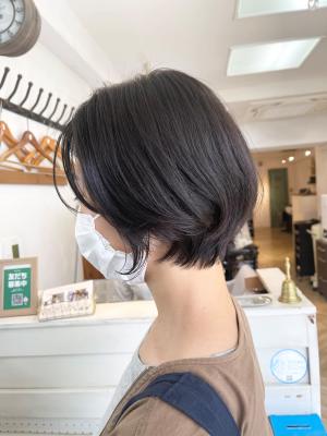 くびれショートボブ頭の形がきれいに見えるヘアスタイルショート くびれショートボブ頭の形がきれいに見えるヘアスタイルショート