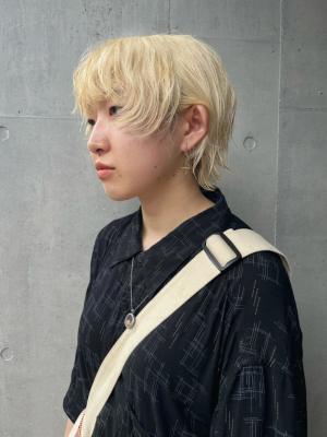 斜めバンググレージュカラーデザインカラー　シルキーベージュ　