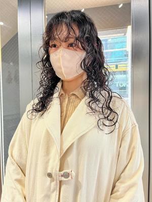 斜めバンググレージュカラーデザインカラー　シルキーベージュ　