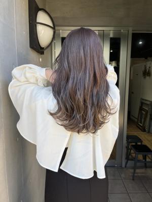 斜めバンググレージュカラー デザインカラー シルキーベージュ