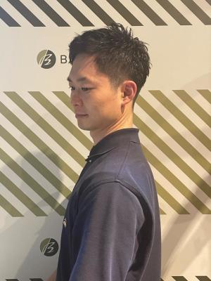 大人の刈り上げスタイル【BARBER-BAR】