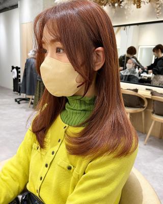 韓国前髪顔まわりレイヤーカットブリーチ無しダブルカラーのイメージ画像