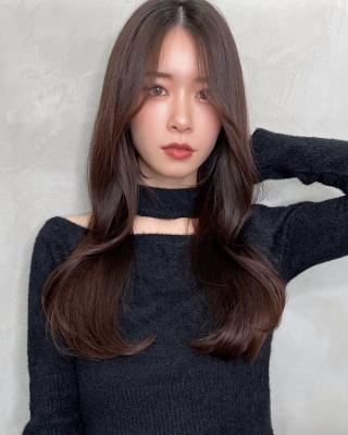 韓国顔まわり前髪透明感チェリーブラウン