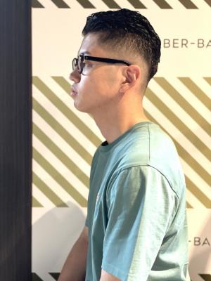 BARBER-BARサイドパートスタイル