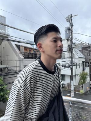 束感ショート　波巻き　ハイライト マッシュパーマ