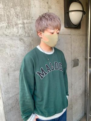 束感ショート　波巻き　ハイライト マッシュパーマ