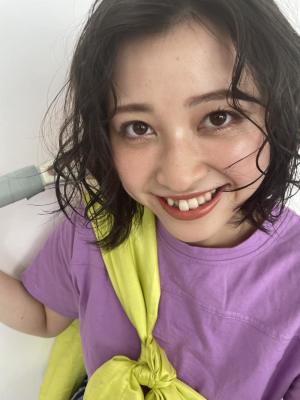 グレージュ × ボブ