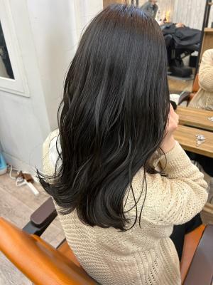 韓国風ゆる巻き暗髪グレージュ髪質改善トリートメント渋谷