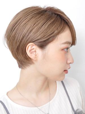 大人可愛い耳掛けショート/30代/40代/50代/ヌーディー 大人可愛い耳掛けショート/30代/40代/50代/ヌーディー